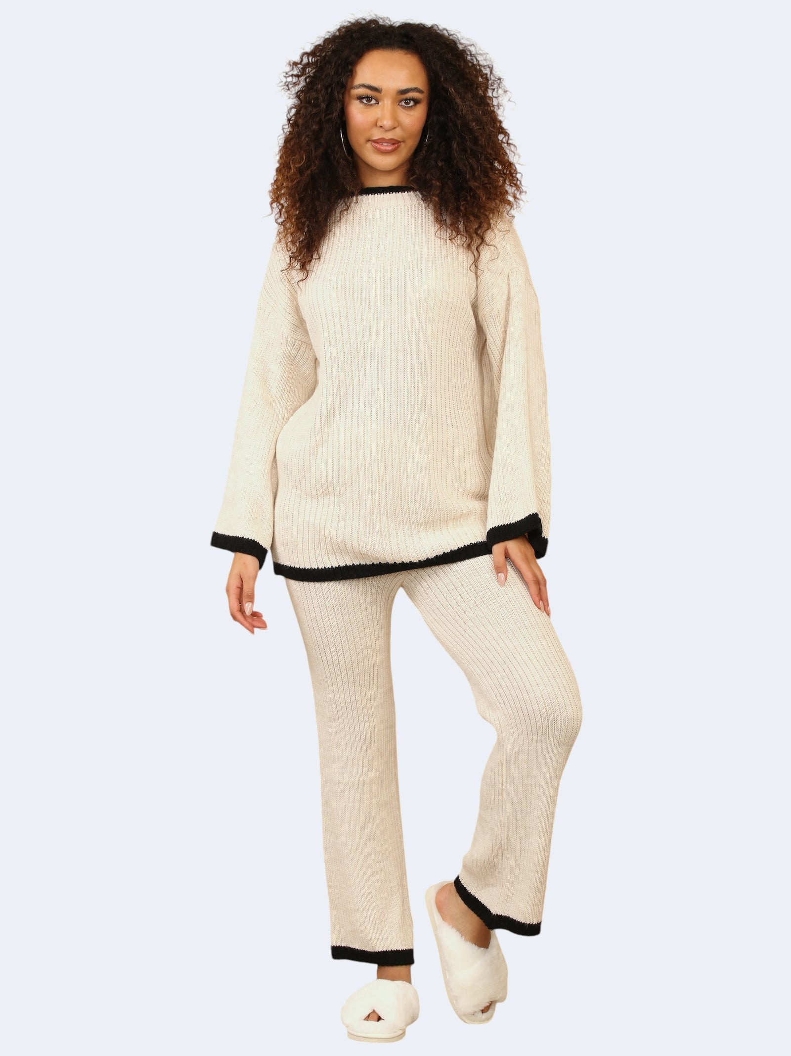 Women Round Neck Stitched Knitted Contrast Jumper & Trouser 2Pcs Co-Ord Set