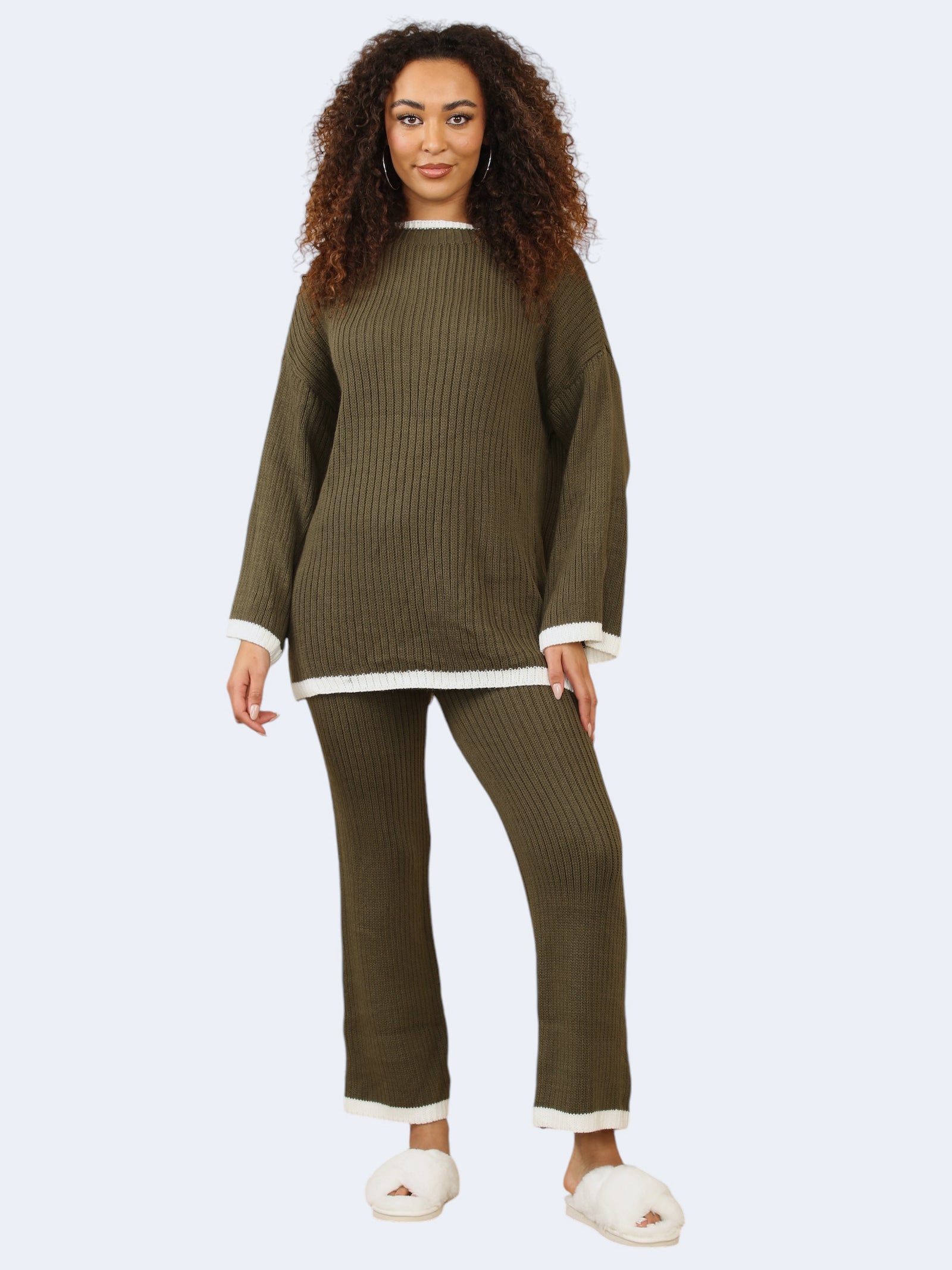 Women Round Neck Stitched Knitted Contrast Jumper & Trouser 2Pcs Co-Ord Set